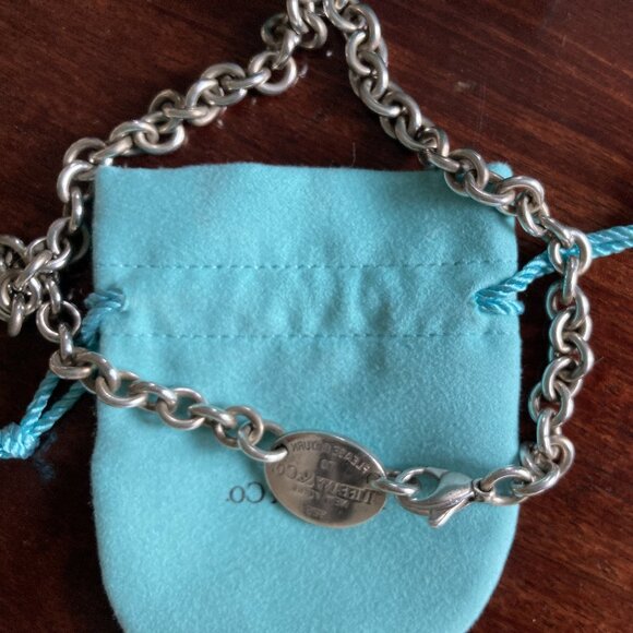 15" Please Return To Tiffany Oval Tag Choker Pendant Necklace in Sterling Silver - Picture 4 of 4